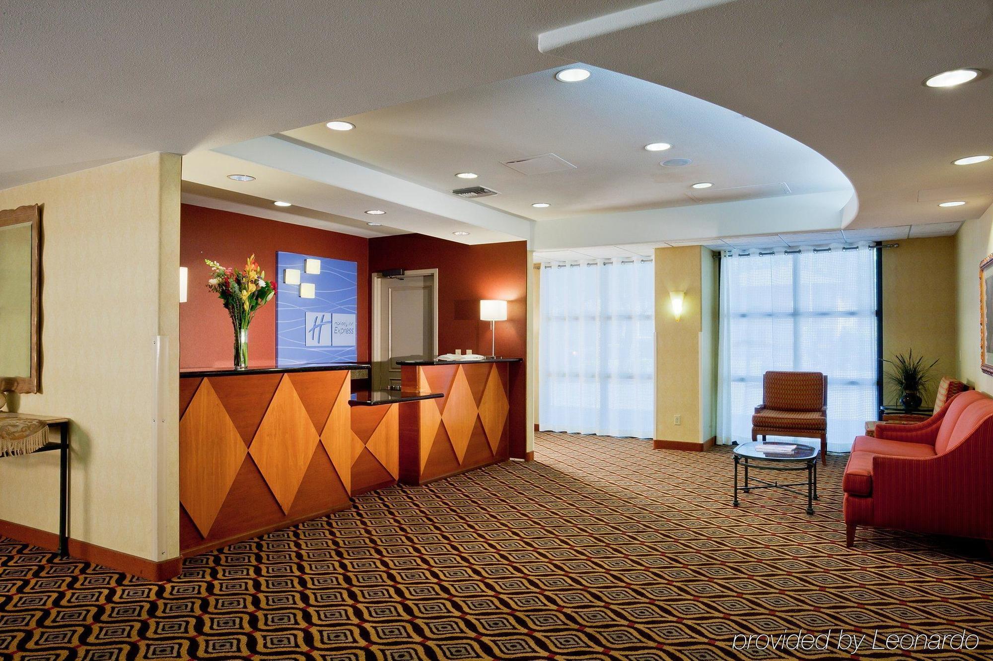 Holiday Inn Express Sacramento Convention Center Interior foto